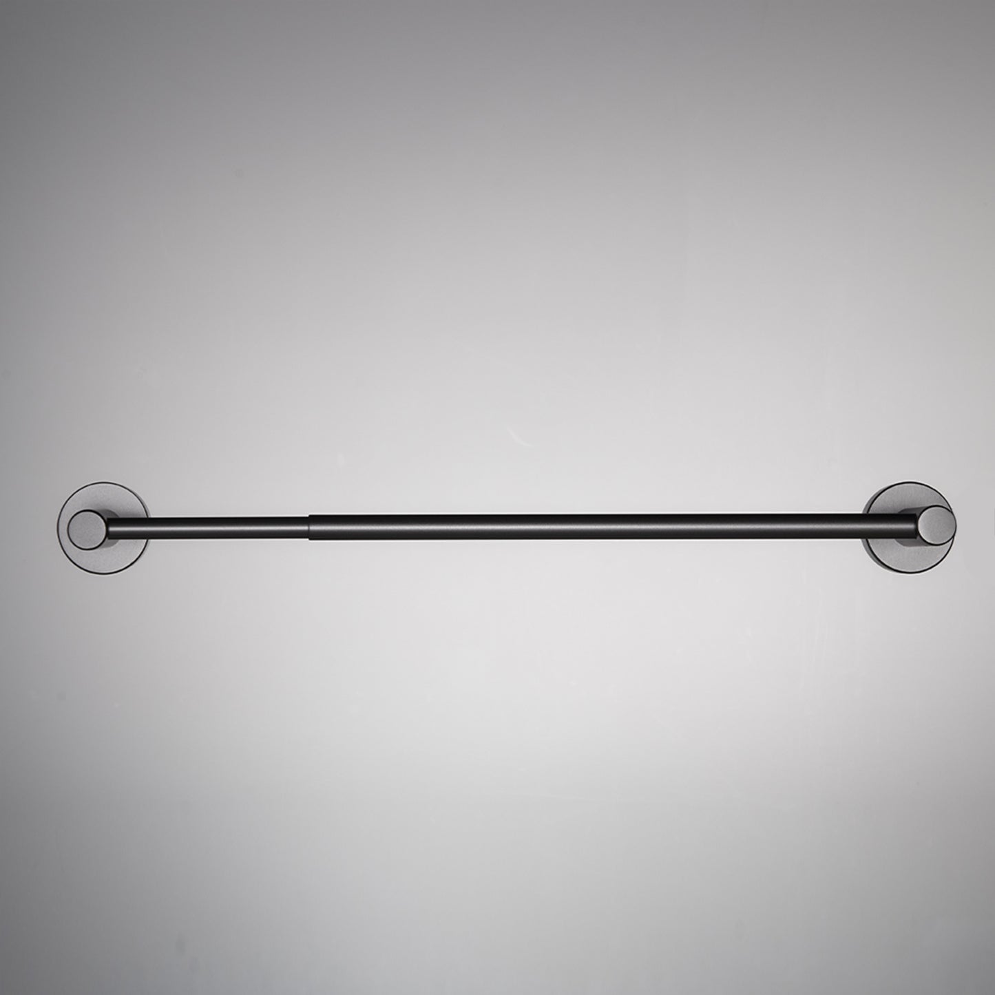 Gluon 16- 27 in. Wall Mounted Expandable Hand Towel Bar DSC5251_d1a79210-0186-4fad-803e-e2ed71bce716