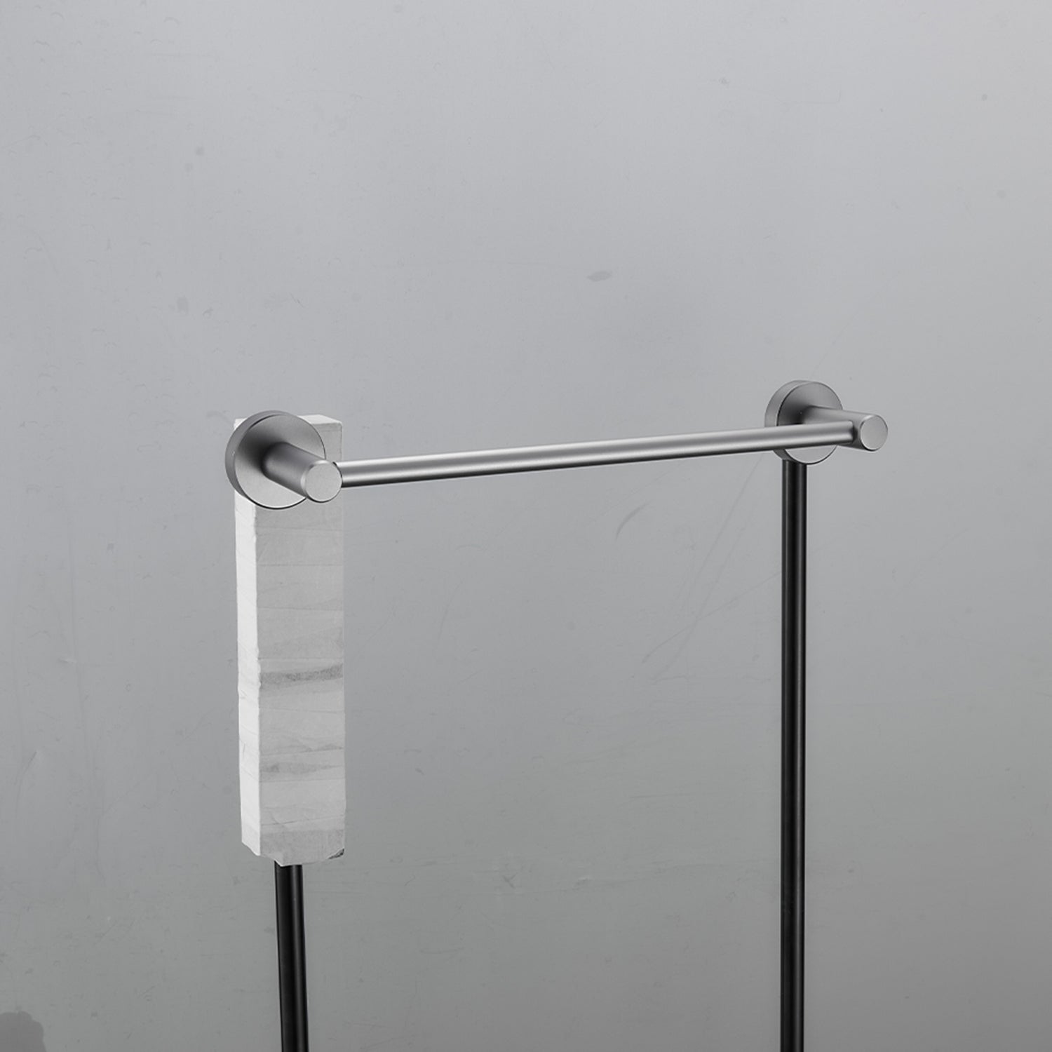 Gluon 16- 27 in. Wall Mounted Expandable Hand Towel Bar DSC5533_5582e39a-2ad0-487a-b315-155ca68b70ce